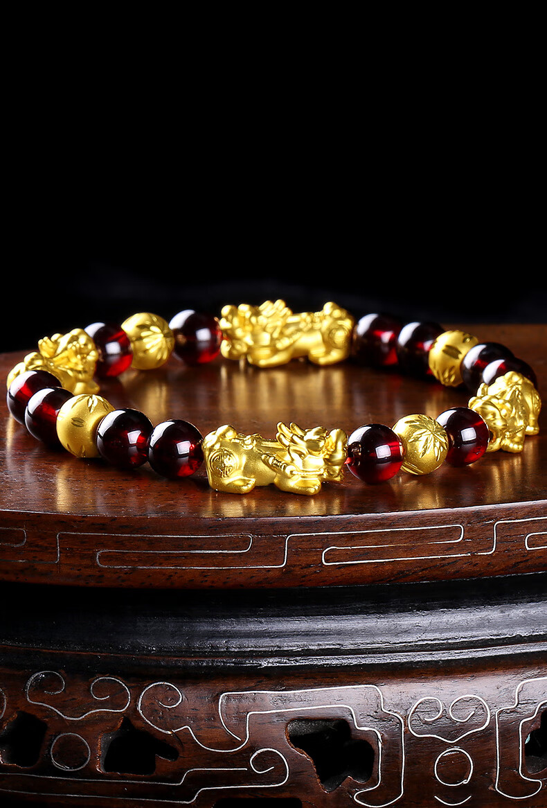 宝凤祥黄金貔貅手链女3d硬金皮丘转运珠金手链石榴石