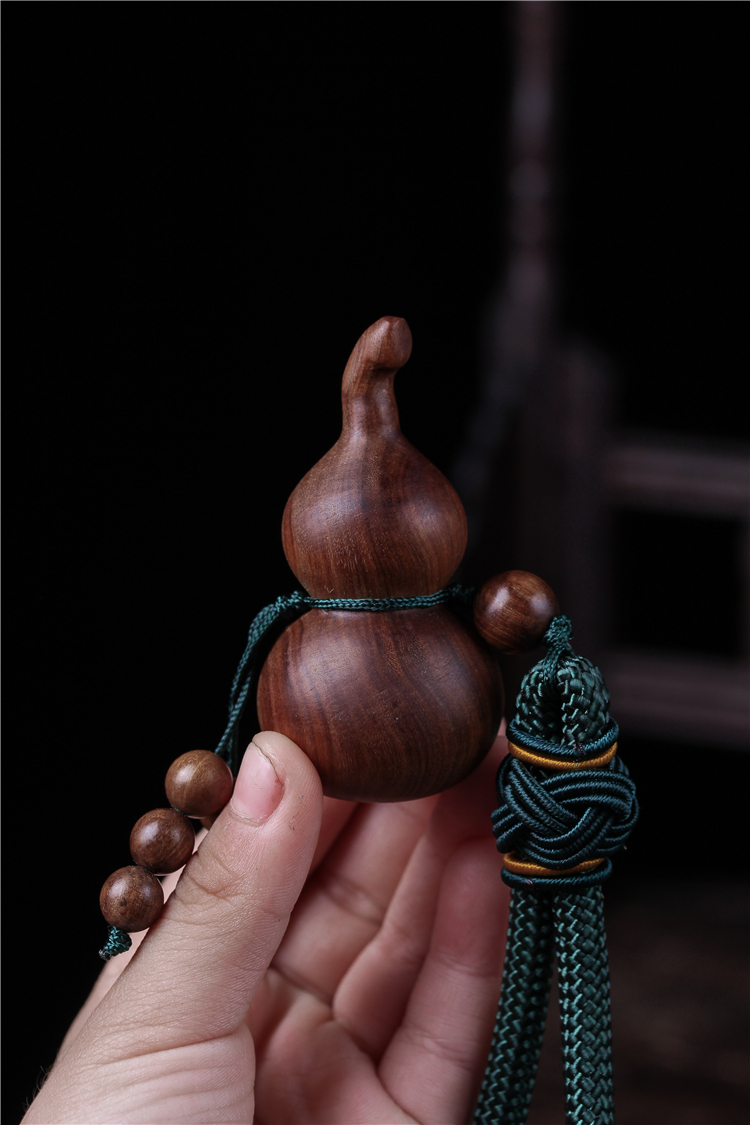 印度老山檀葫芦手把件印度老山檀葫芦手把件老料黑肉檀香木手工锤纹
