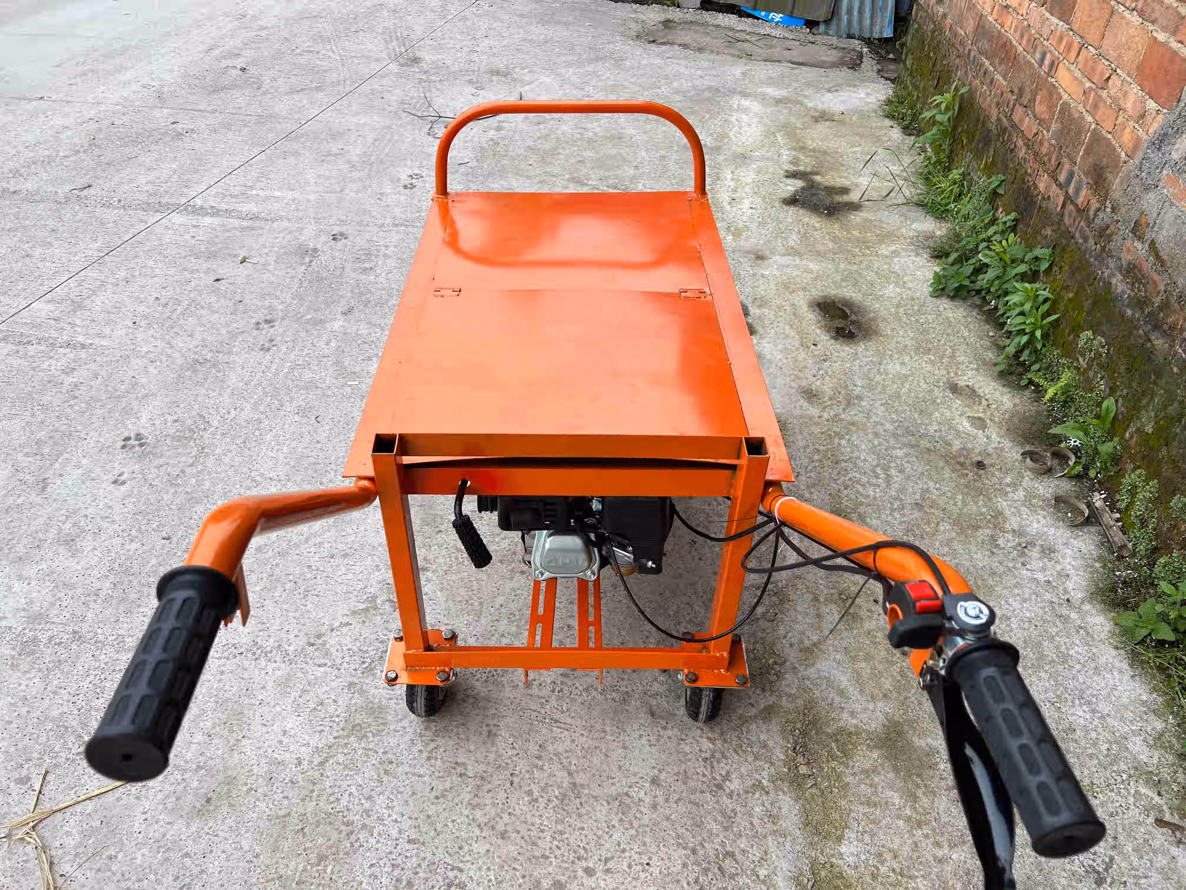 碧莎尔汽油柴油鸡公车独轮爬坡运输爬山虎三轮农用单轮手推车转运山地