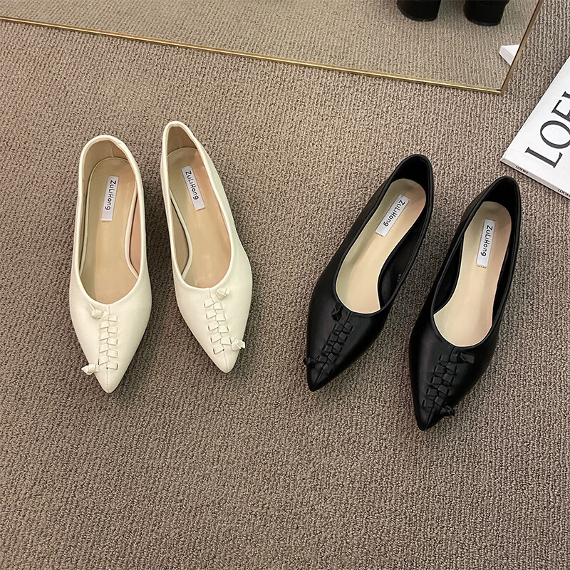 亿江vintage尖头鞋尖头单鞋女鞋秋季气质法式小跟2公分低跟中古鞋