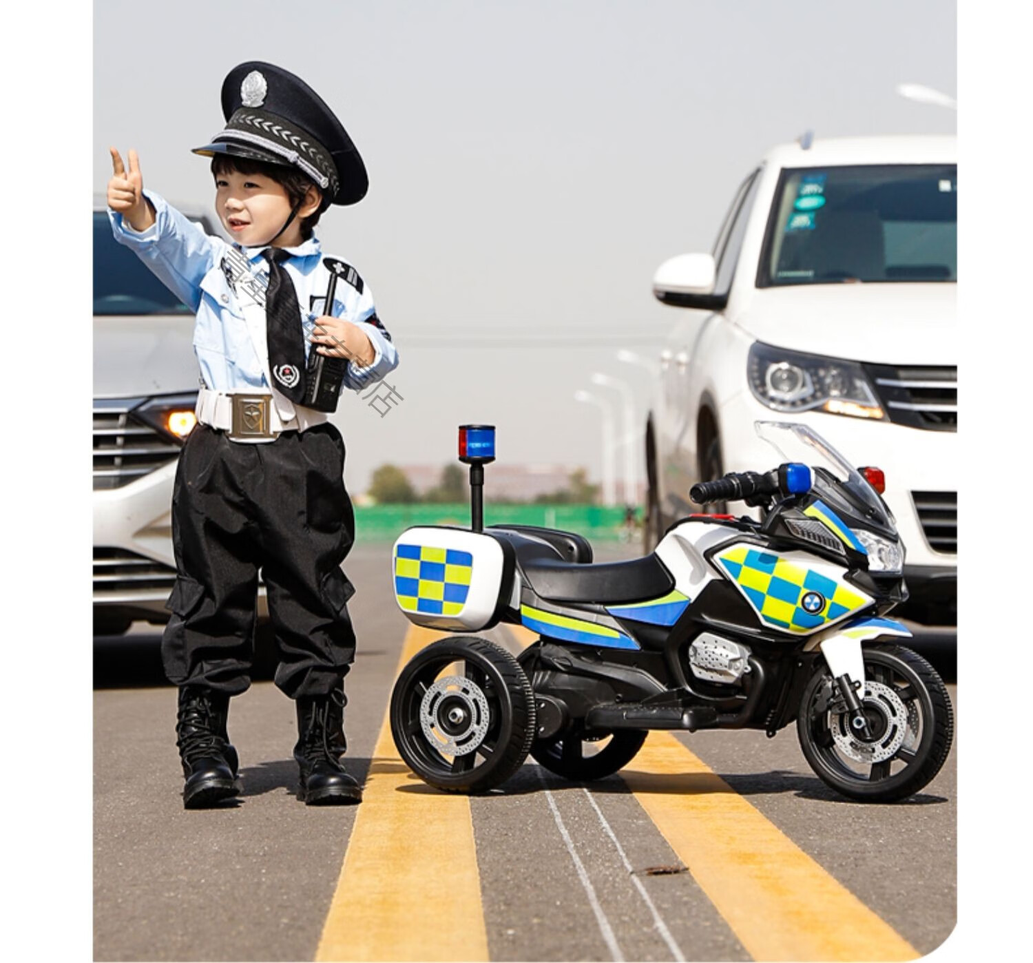 儿童电动摩托车三轮车警车男孩女孩宝宝电瓶遥控充电玩具车可坐人蓝色