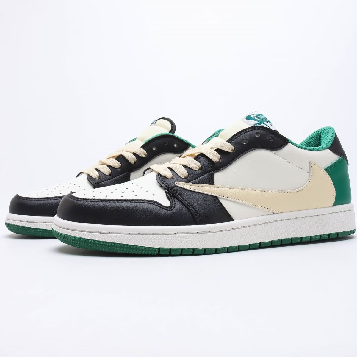 dunk倒钩低帮板鞋 反向倒勾 鞋面以牛巴革及荔枝皮的混搭设计 37