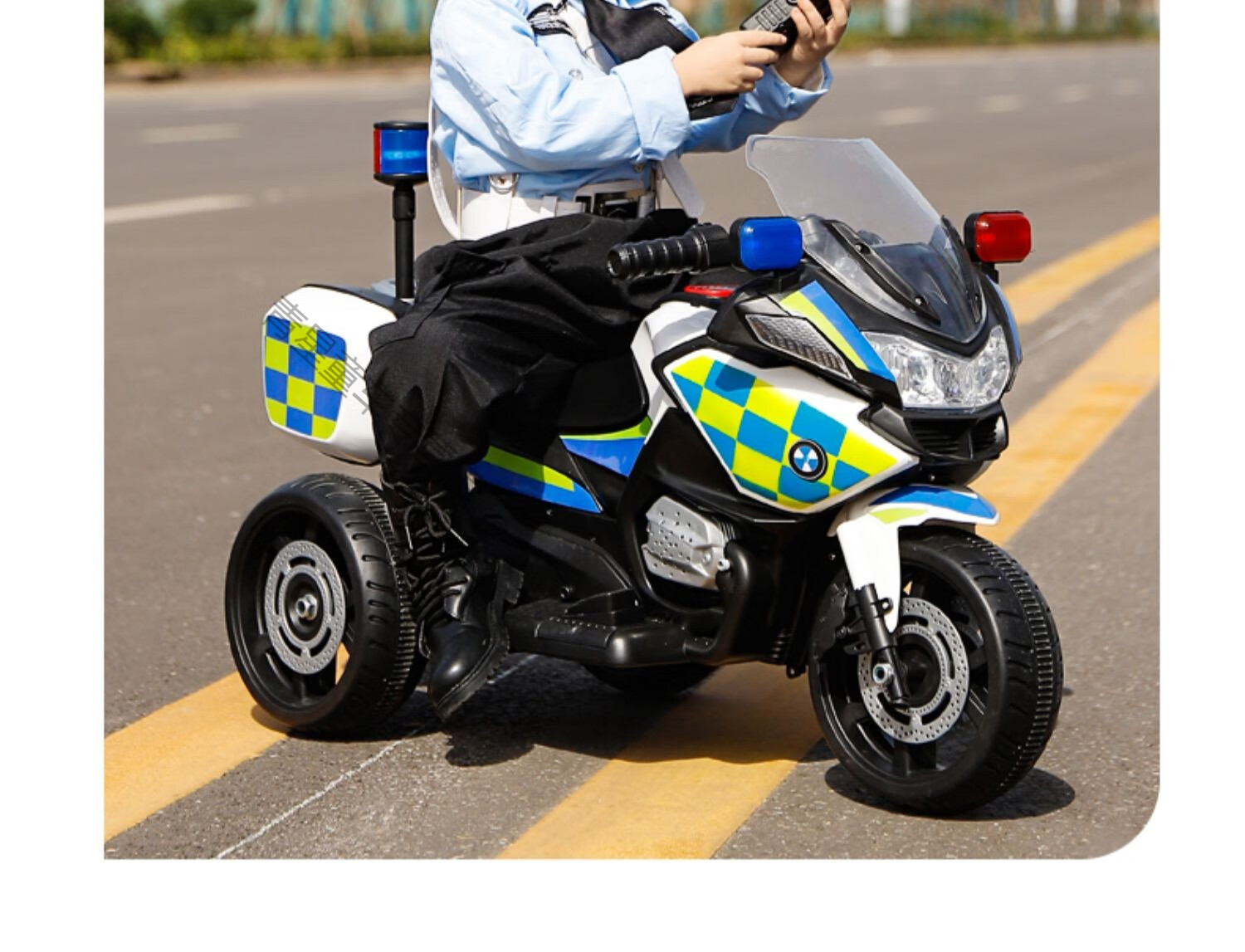 儿童电动摩托车三轮车警车男孩女孩宝宝电瓶遥控充电玩具车可坐人蓝色