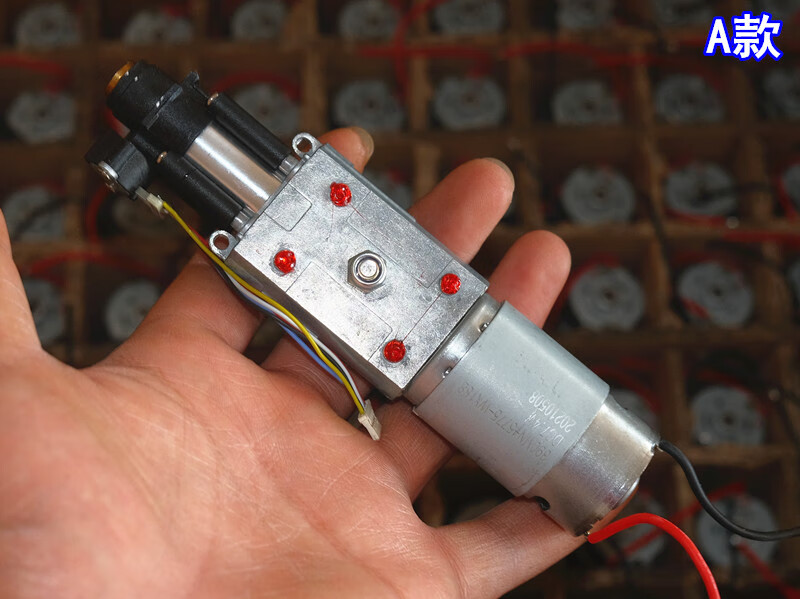 4v轮胎充气泵机芯 390电机活塞式高压充气打气泵机芯配件 款1延长管一