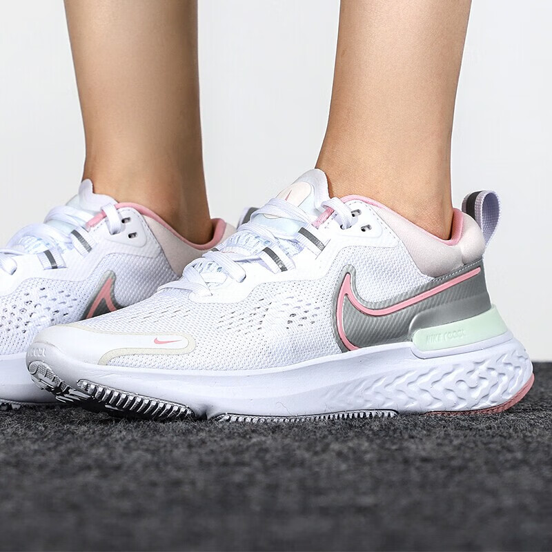 nike耐克女鞋2021秋季新款运动鞋户外缓震透气休闲耐磨跑步鞋子cw