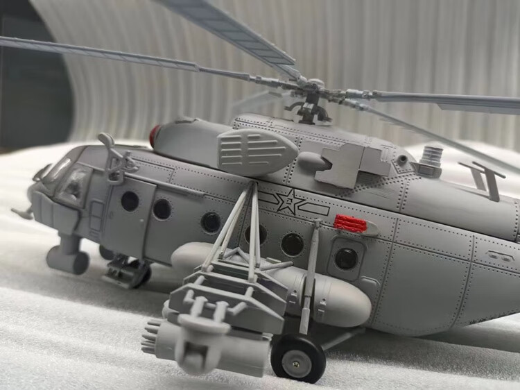 黑鹰直升机遥控新品148米171sh多用途直升机合金模型仿真军事摆件退伍