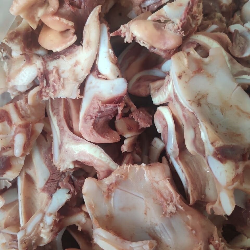 新鲜精品碎牛熟食黄牛拆骨脆骨肉即食全熟五香美味2斤