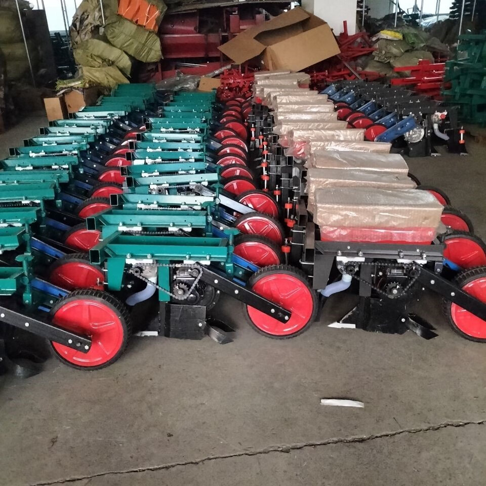 机四轮配套两行免耕播施肥一体机农用机械 四轮双行玉米精播机【图片