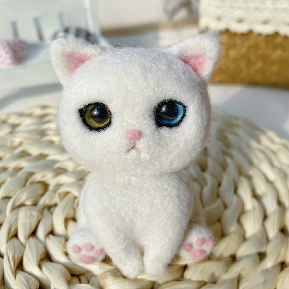 羊毛毡戳戳乐q版猫咪材料包手工diy玩偶小猫挂件解压情侣礼物车饰 银