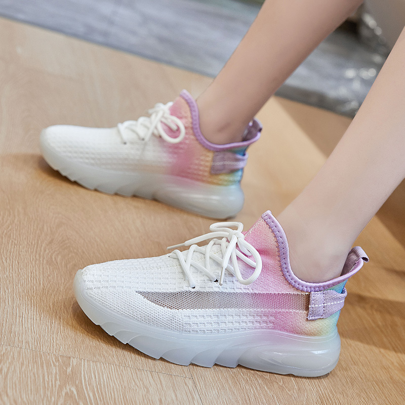 熊脑袋女生中学生初中生休闲鞋透气软底学生女鞋运动跑步鞋高中生鞋子