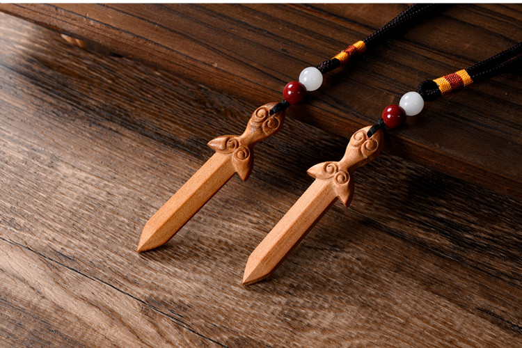 桃木挂件桃木剑桃木挂件平安桃木剑桃木车挂随身朱砂吊坠刻字短绳