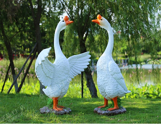 京辉黄玻璃钢仿真鹅雕塑模型大鹅摆件花园庭院草坪户外园林景观动物