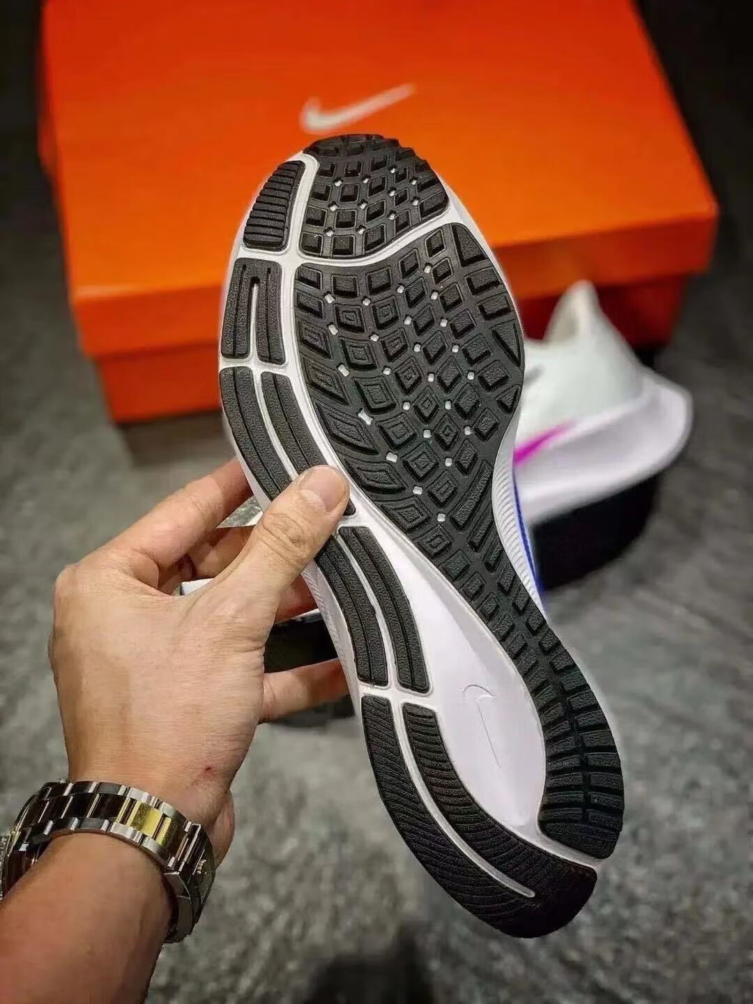 耐克登月飞马35x37代运动鞋体考专用缓震透气zoom跑鞋情侣跑步鞋男女