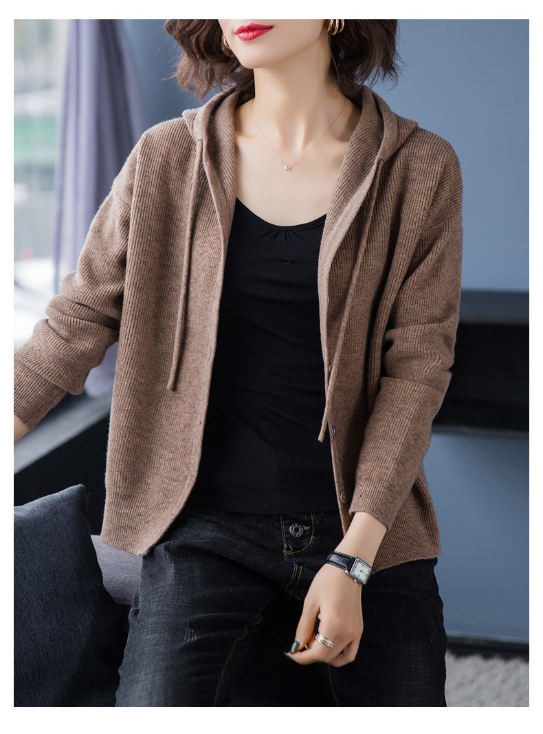 鄂尔多市产针织开衫女毛衣短款外套宽松连帽2021年秋冬新款纯羊毛衫