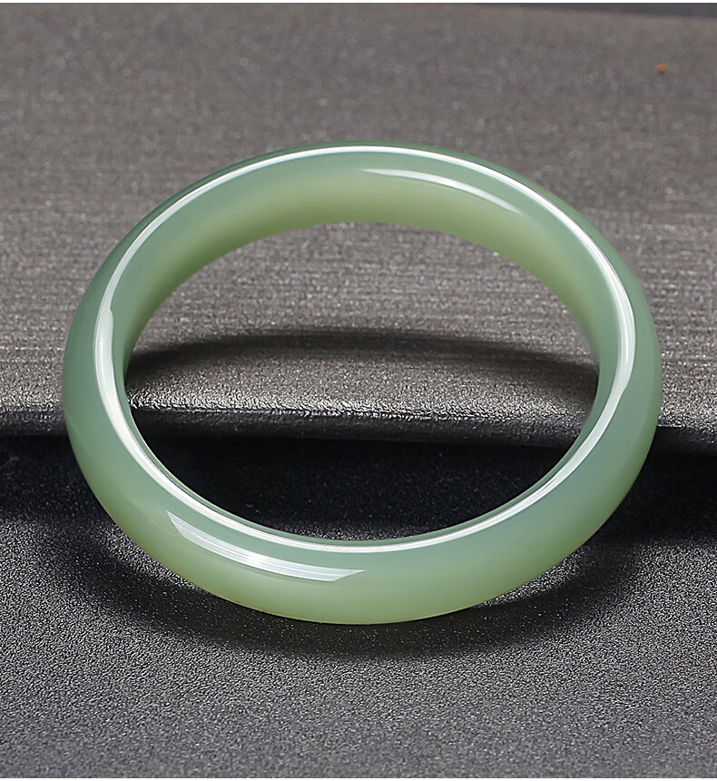 恋江南新疆和田玉青玉手镯少女款晴水色扁条玉石镯子细条玉镯内径约