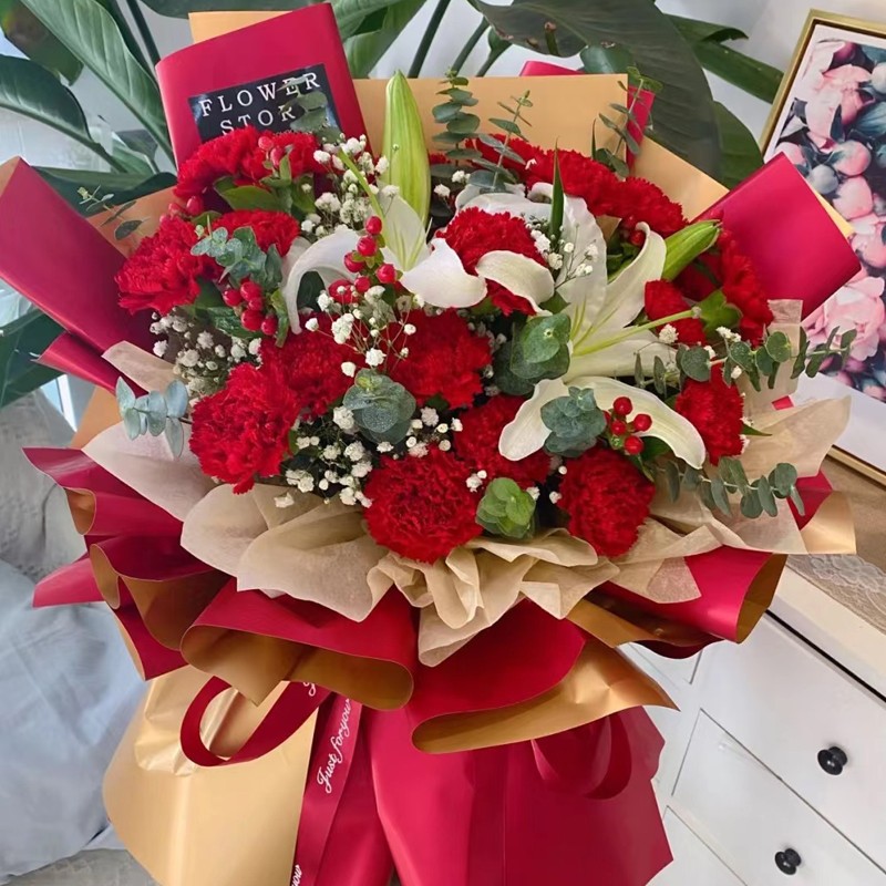 loveplus 康乃馨鲜花速递康乃馨花束生日鲜花送妈妈父母送老师长辈全