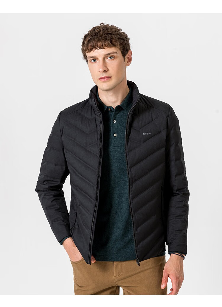 迪柯尼2021冬高端新款时尚轻便白鹅绒羽绒服短款男士黑色17092a48