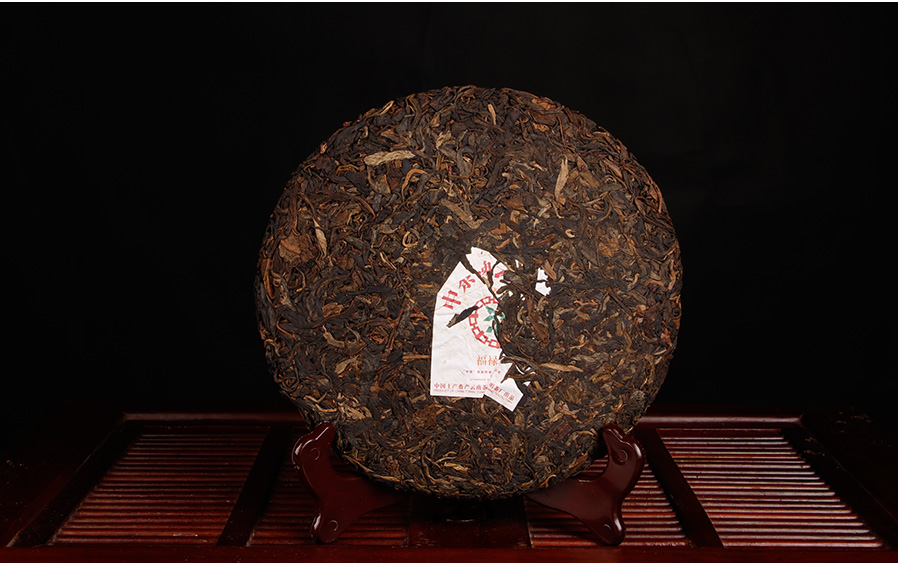 【中期老茶 南方干仓】中茶牌茶叶 云南普洱茶 2007年9081印级圆茶生