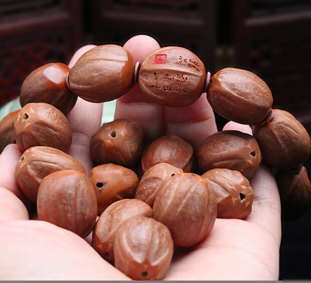 橄榄核素核手串男纯手工打磨老树铁核原皮原籽光珠苏工核雕橄榄胡手链