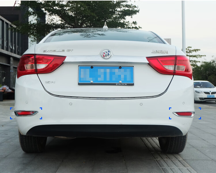 适用于1517款新英朗雾灯框改装雾灯装饰亮条专用于别克全新英朗后雾灯