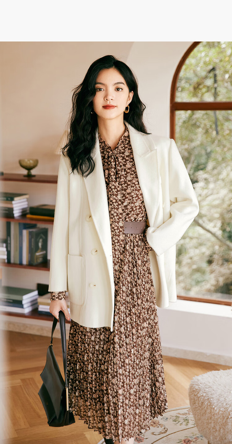 伊芙丽毛呢外套2021年秋装新款白色短款羊毛西装领双面呢大衣女 乳白