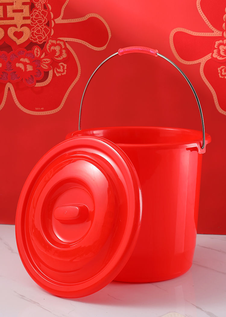 加厚塑料手提水桶家用红色大小胶桶带盖耐摔洗澡桶洗车洗衣服拖地大