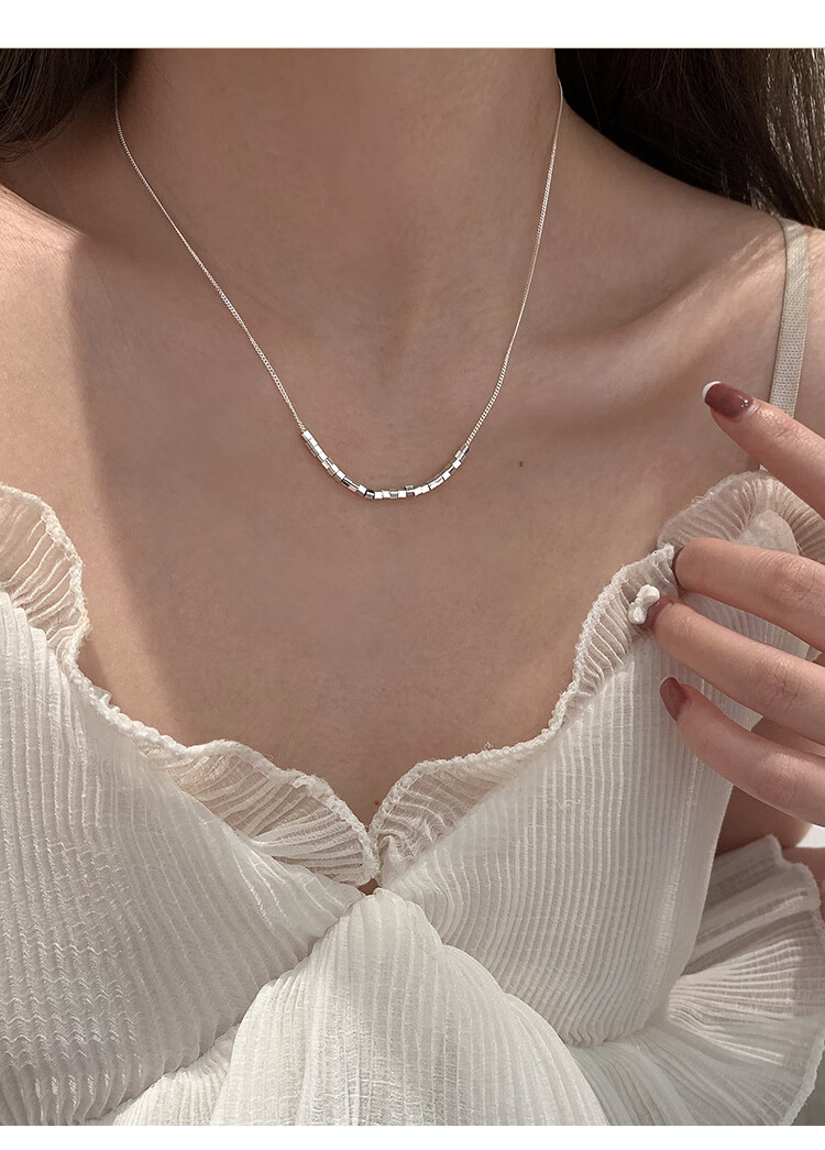 ck方块项链女生轻奢小众设计感小珍珠锁骨链简约颈链送闺蜜女友老婆