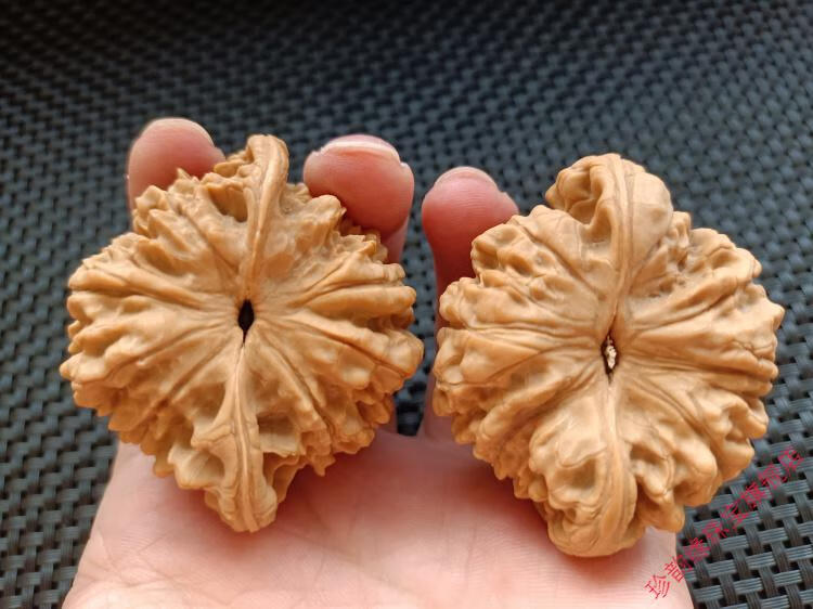 大尺寸55以上麒麟纹官帽核桃文玩王勇把玩手玩矮桩蛤蟆头狮子头58