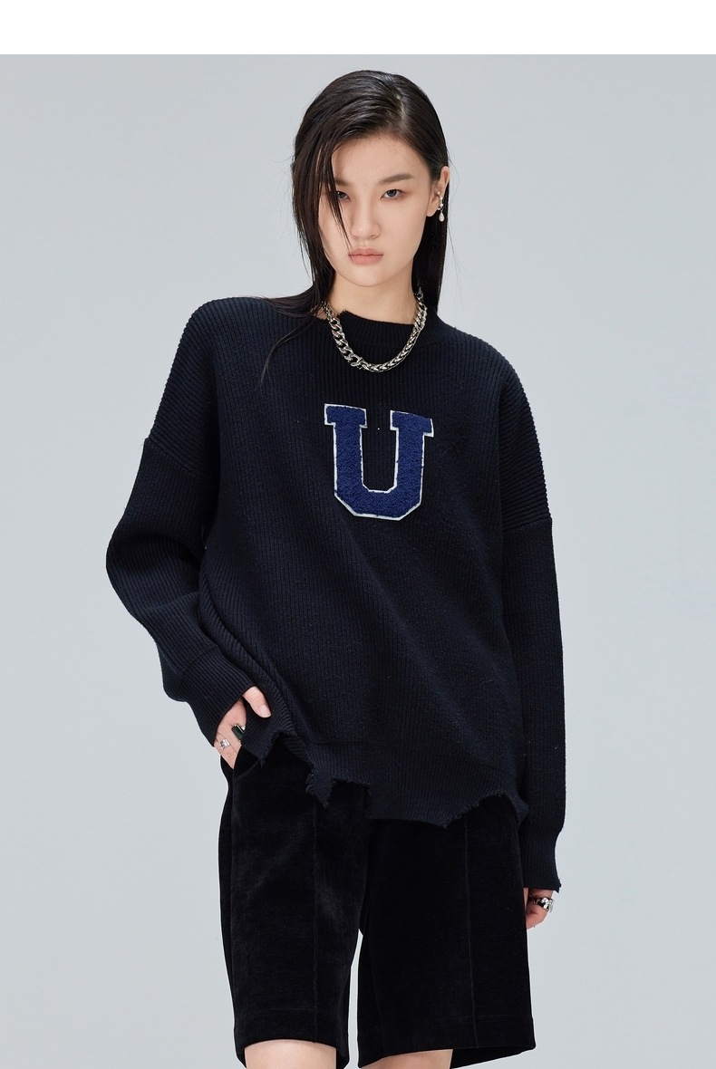uti尤缇2021冬季新款毛衣简约风打底针织衫藏青色印花破边毛衫女藏青