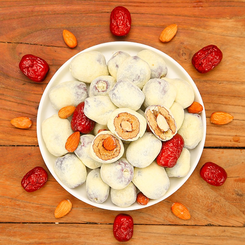 思宏奶酪枣独立小包装巴旦木夹心雪花奶枣红枣杏仁奶芙枣网红零食