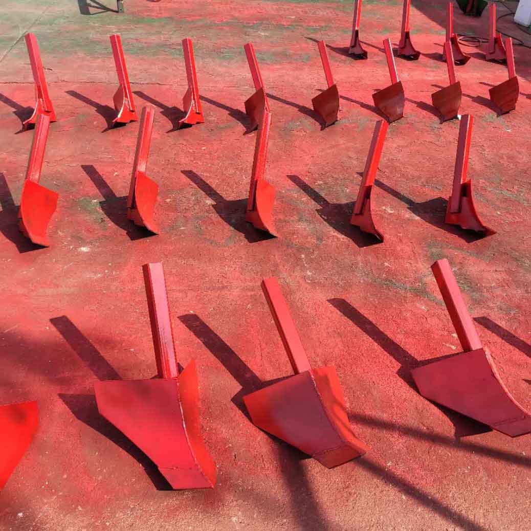 德骊嘉旋耕机后置起垄犁开沟犁正犁反犁铧式犁薯类种植起垄机械后置犁