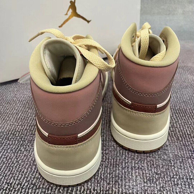 jor·dan官方旗舰air jor·dan 1 mid aj中帮 黑白红小芝加哥 男女