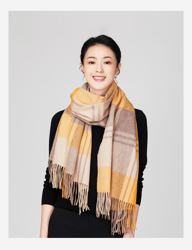 丝帛瑞尔格子围巾韩版简约少女风秋冬季长款保暖围脖送女朋友生日礼物