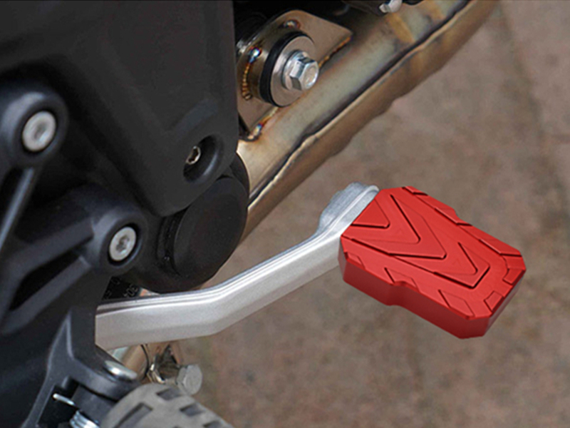 适用隆鑫复古摩托车无极500ac刹车踏板防滑后制动脚刹踏改装配件 灰色