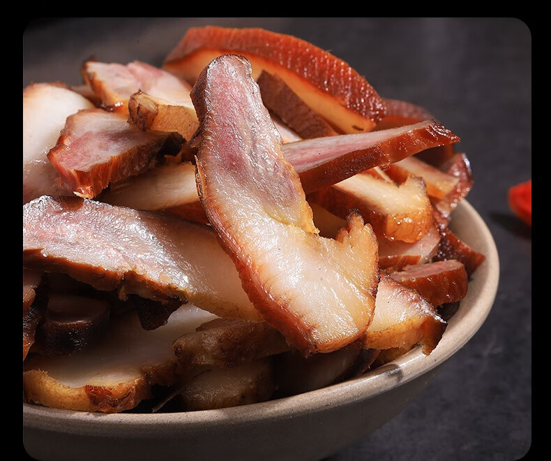 腊猪脸正宗四川特产腊肉农家烟熏自制咸猪头湖南湘西猪拱嘴猪鼻子