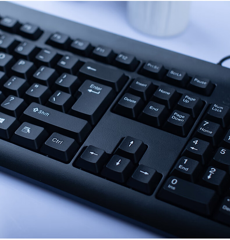 有线 多媒体键盘家用办公键盘 全尺寸键盘 即插即用 电脑键盘(黑色)