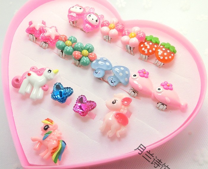 儿童耳环无耳洞耳夹小公主可爱女童水晶假耳钉扣女孩饰品k款一盒