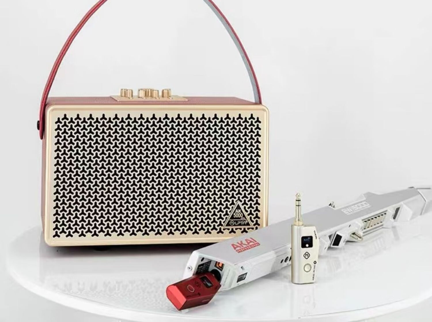 魔3魔三音箱v5吉他弹唱k歌电吹管网红直播音箱户外充电便携60w定制款