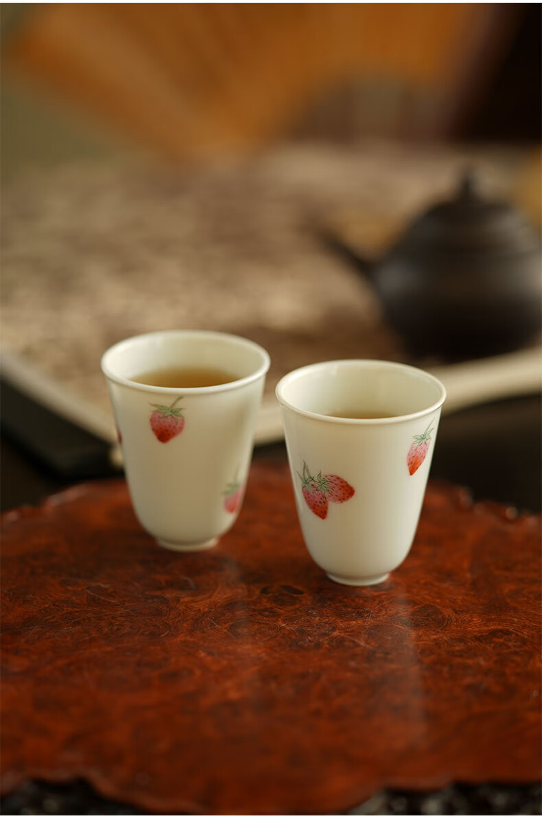 云由山坊粉彩草莓四客杯景德镇手绘陶瓷功夫茶具小茶杯手工品茗杯四客
