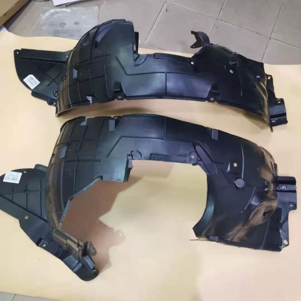 适用于启辰d50启辰r50前轮内衬叶子板内衬挡泥瓦护板带卡扣翼子板