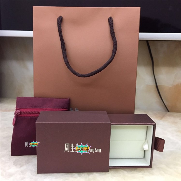 首饰盒首饰包装礼品盒适合周生生珠宝戒指吊坠项链手镯礼品收纳盒子