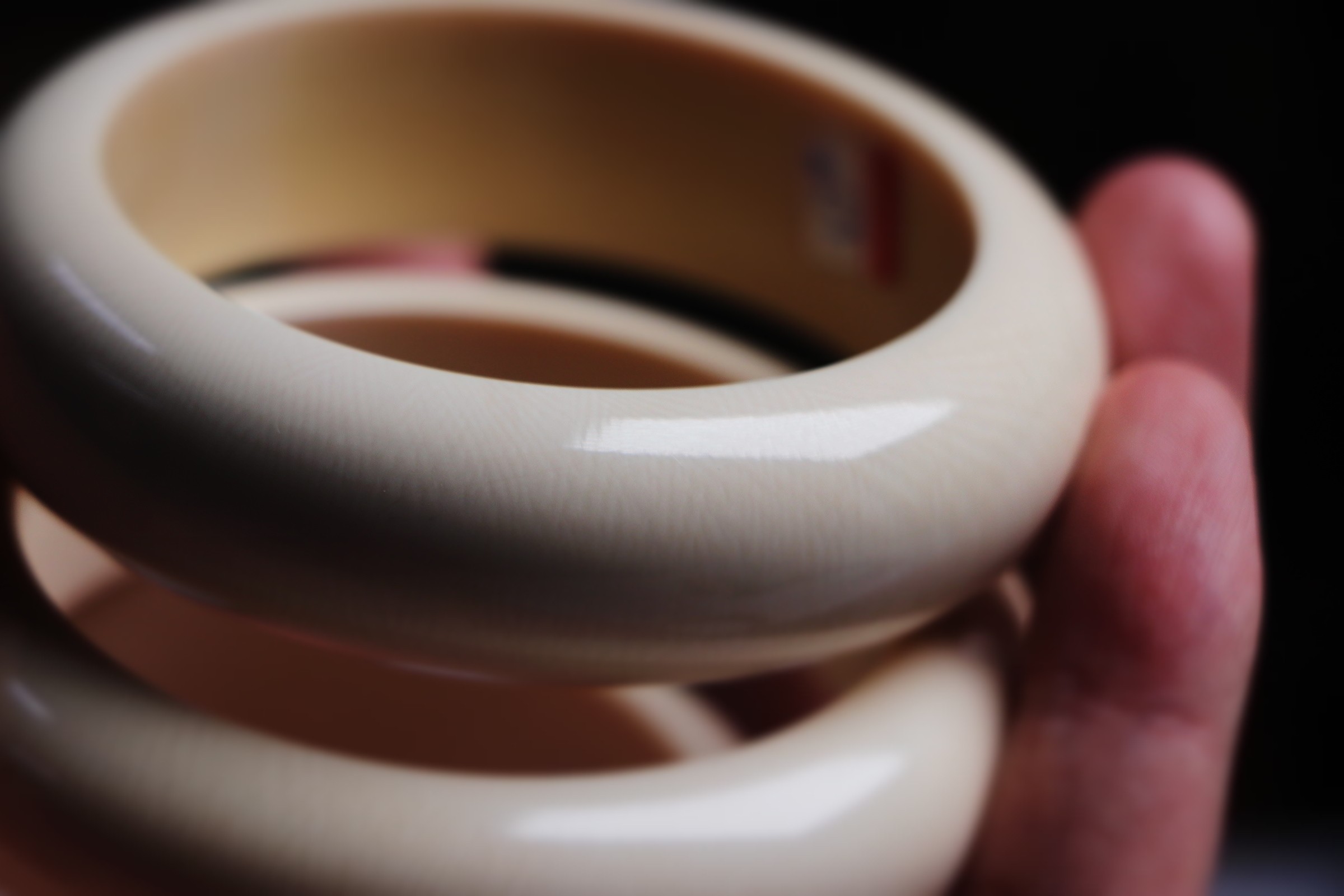 顶妃天然猛犸象牙冰料原色满纹果冻手镯子圆镯贵妃镯2010男女10圆条镯