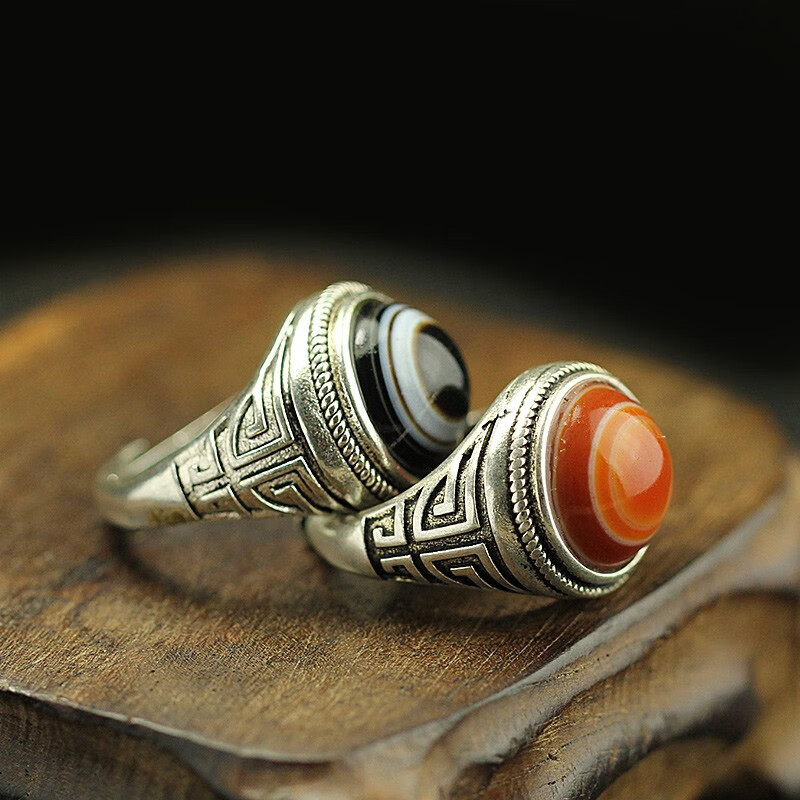 豪珠真品西藏天珠戒指男士款天眼石藏银个性民族风镶嵌天珠戒指黑白