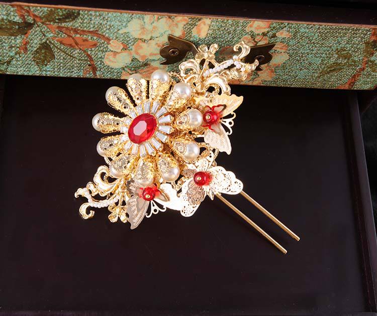 中式新娘结婚头饰古装秀禾服红宝石步摇套装发簪耳环流苏汉服配饰红