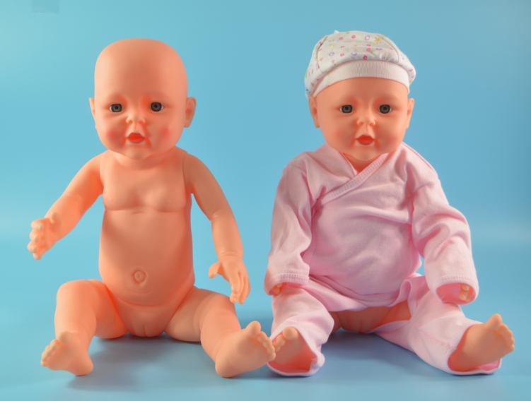 教具娃娃仿真婴儿软胶娃娃模型入水洗女宝宝带衣服52厘米全软胶娃娃