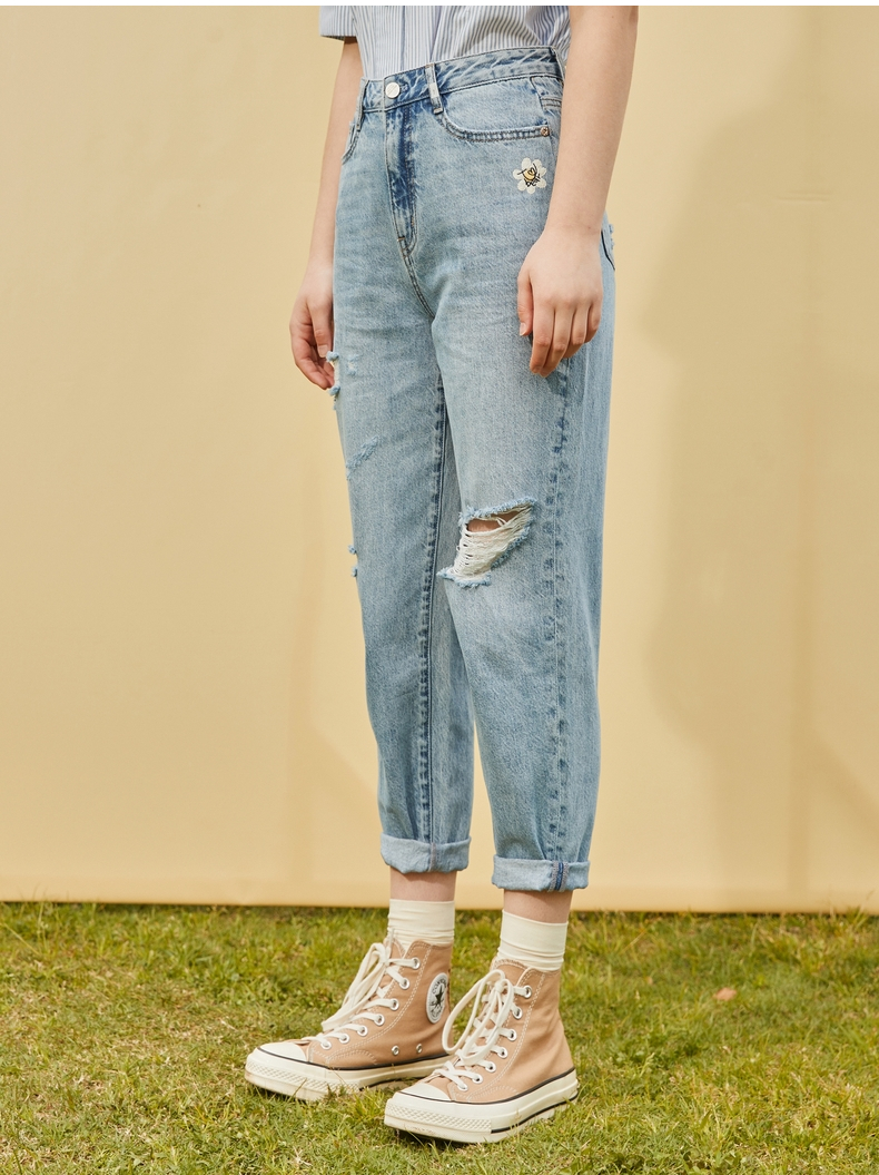 teenieweenie小熊破洞牛仔裤直筒显瘦裤子潮设计感萝卜裤女夏新款tttj