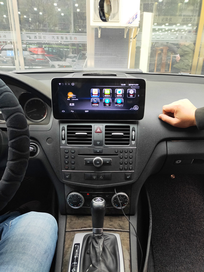 适用于08 10年老款奔驰c200/c180/c260l安卓大屏导航中控改装倒车一体