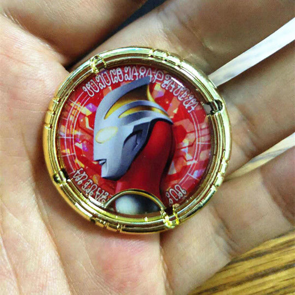 泽塔奥特曼勋章奥特赛罗迪迦赛文雷欧哥莫拉贝利亚捷德自制收藏版金框