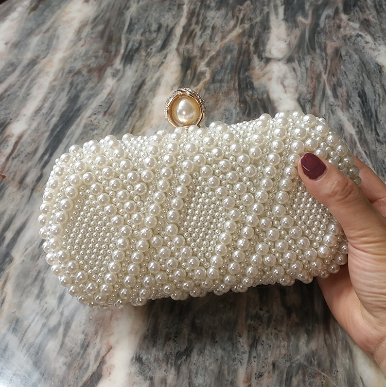 白色珍珠包手拿包名媛包穿旗袍配的包气质手包2022新款宴会礼服包米