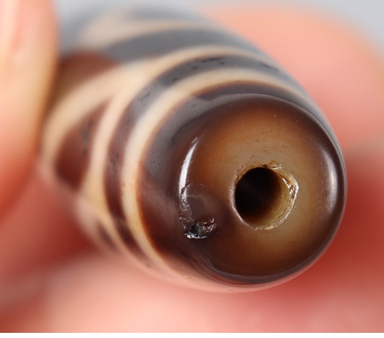 豪珠旗舰店商品编号:10040301621486商品名称:豪珠 西藏一眼靠山天珠